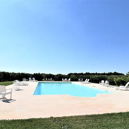 Tenuta Degli Agrumi Carmiano (Apulia)