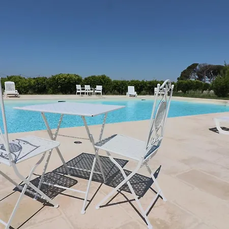 Tenuta Degli Agrumi Bed & Breakfast