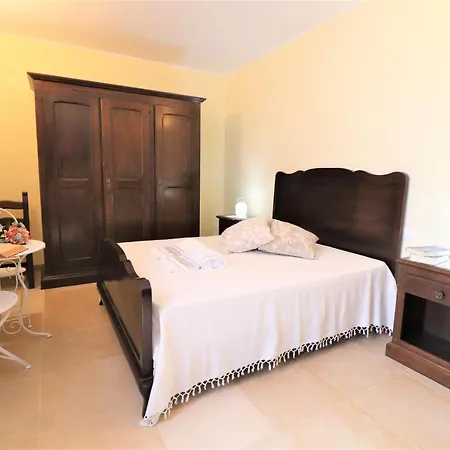 Tenuta Degli Agrumi Carmiano (Apulia)