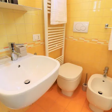 Tenuta Degli Agrumi *