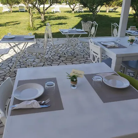 Tenuta Degli Agrumi *